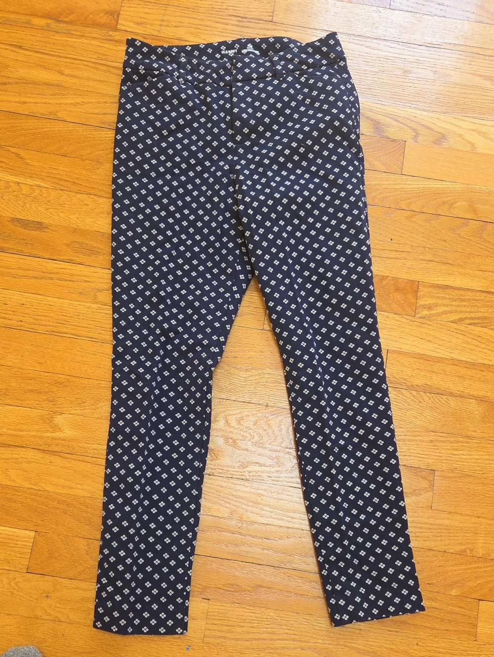 Old Navy Navy Blue High Rise Skinny Pants with White Diamond Print